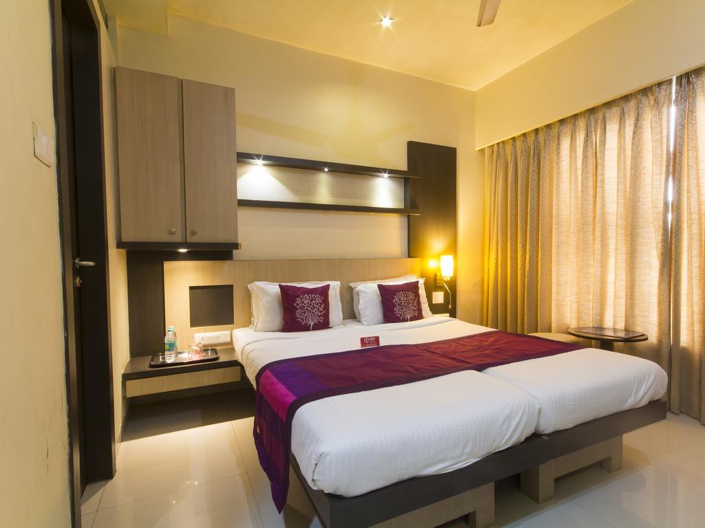 Hotel Monarch Guestline In Midc Rabale, Navi Mumbai Ngoại thất bức ảnh