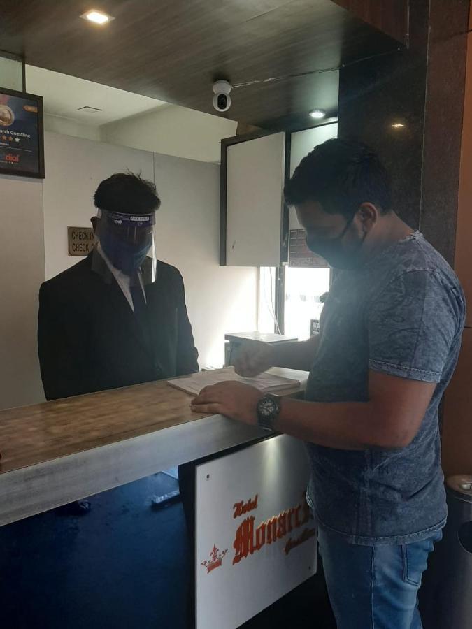 Hotel Monarch Guestline In Midc Rabale, Navi Mumbai Ngoại thất bức ảnh
